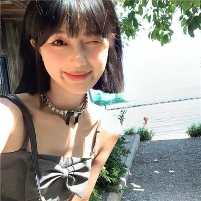 街头俏妞
